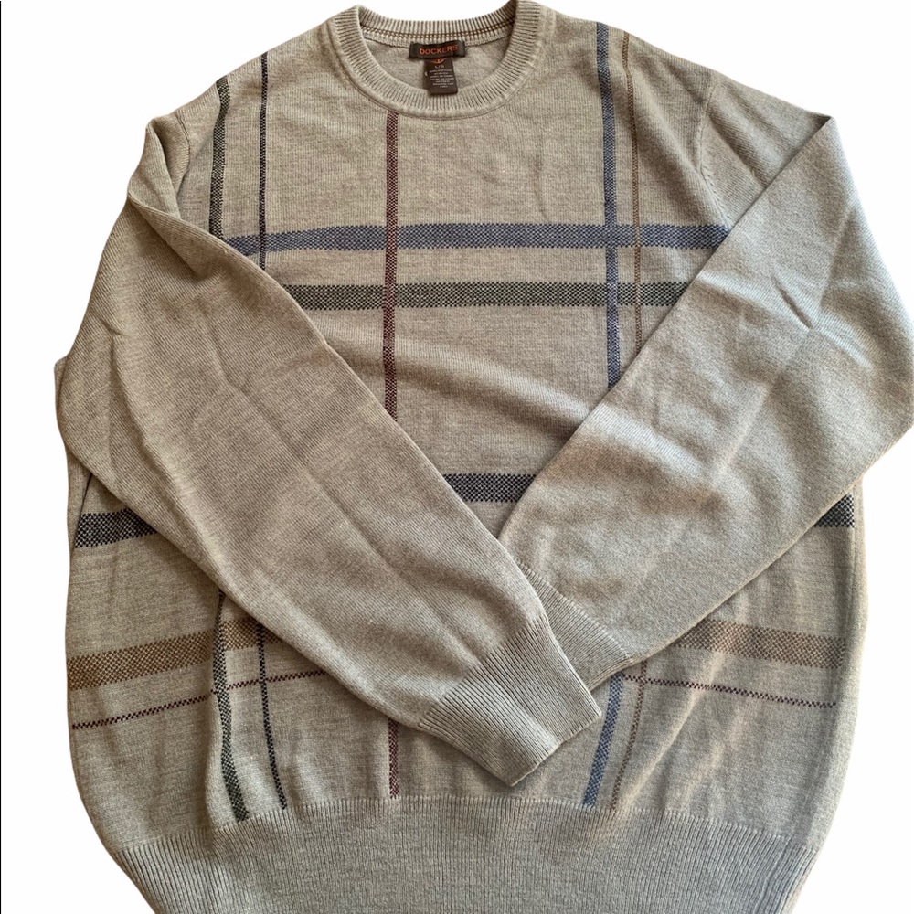 5/$15 NWOT Dockers Sweater